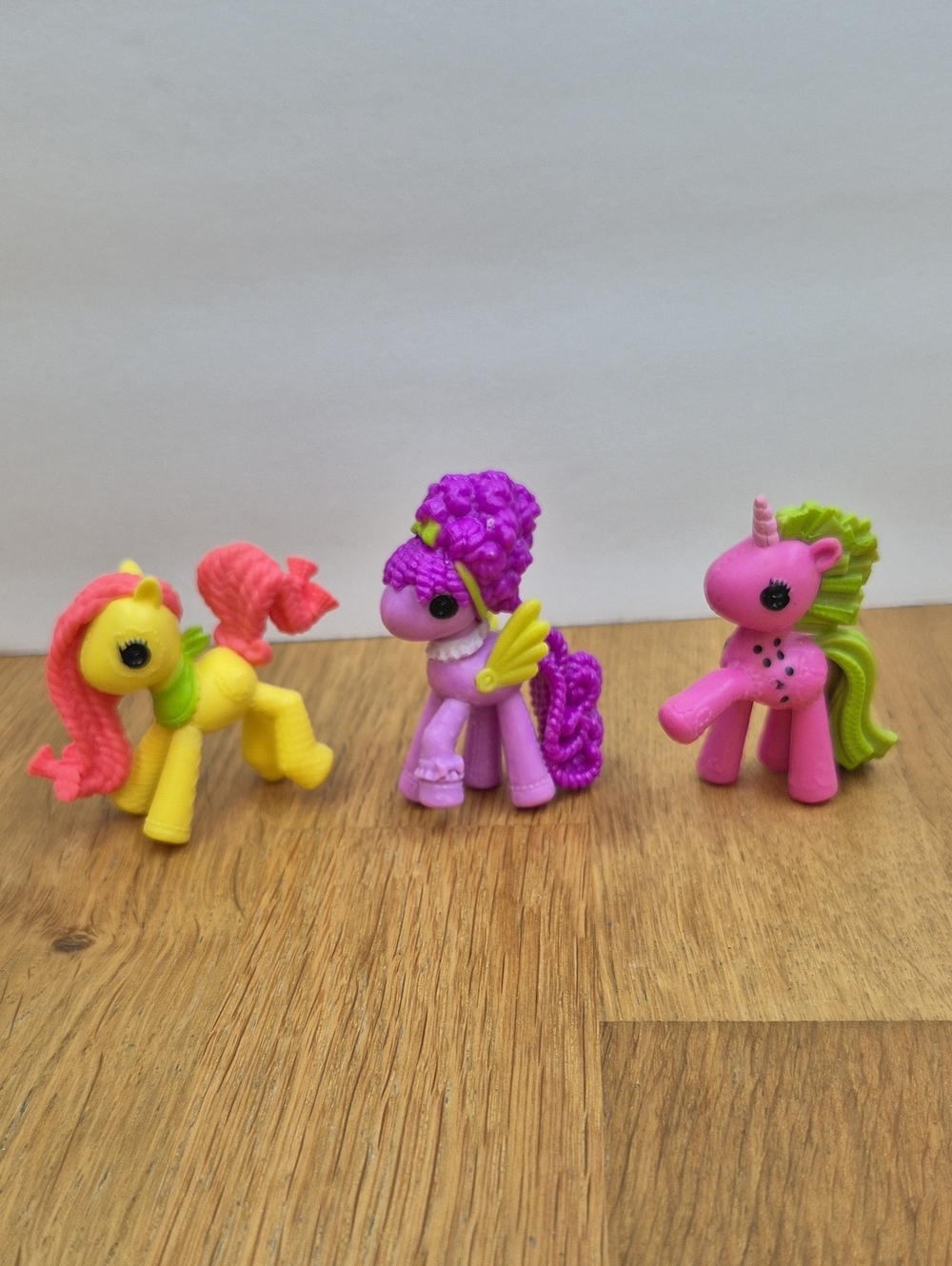 Lalaloopsy Carousel Ponies - Pink, Purple & Yellow